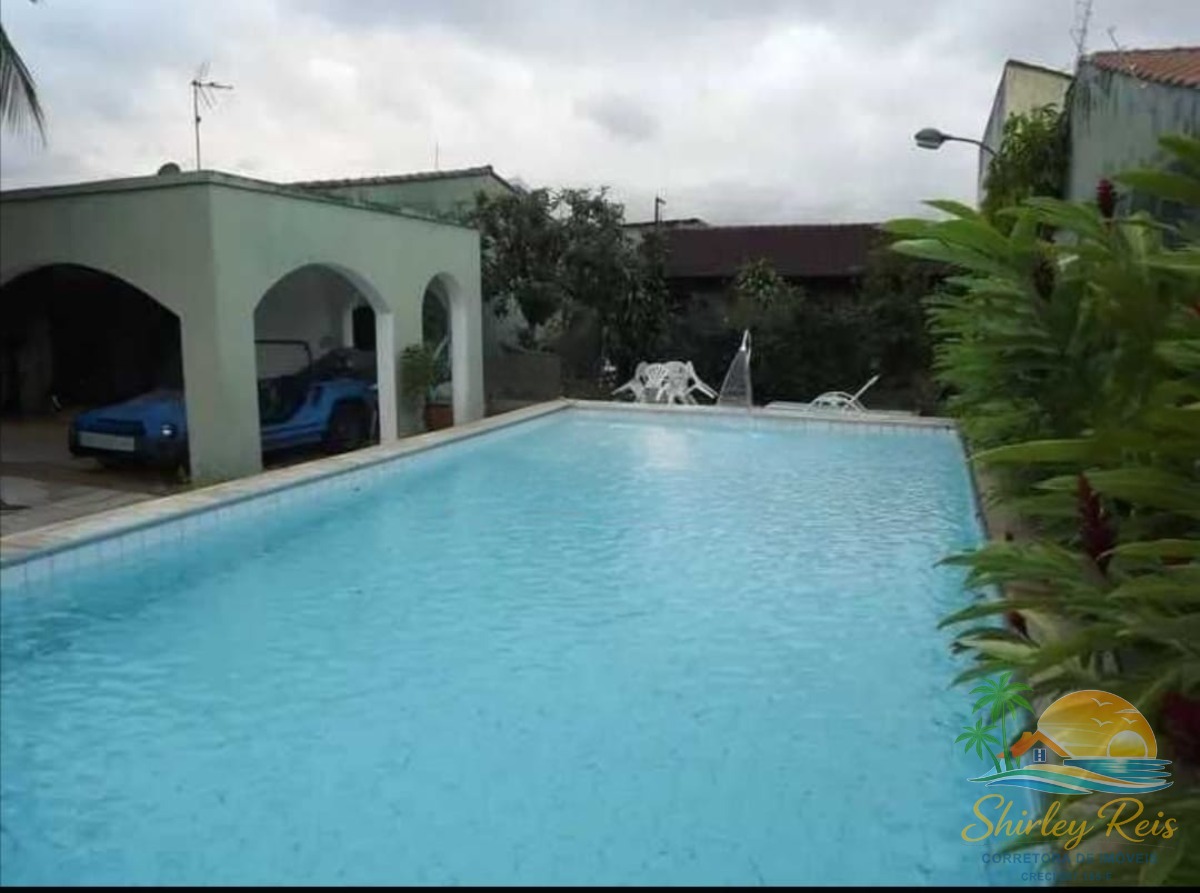 Casa, 3 quartos, 230 m² - Foto 1